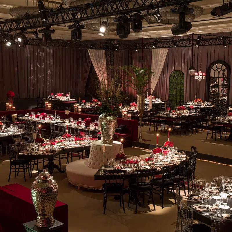 FOUR SEASONS HOTEL AT THE BOSPHORUS II — İstanbul Indoor Düğün ve Davet Organizasyonu | Lisan-ı Ezhar