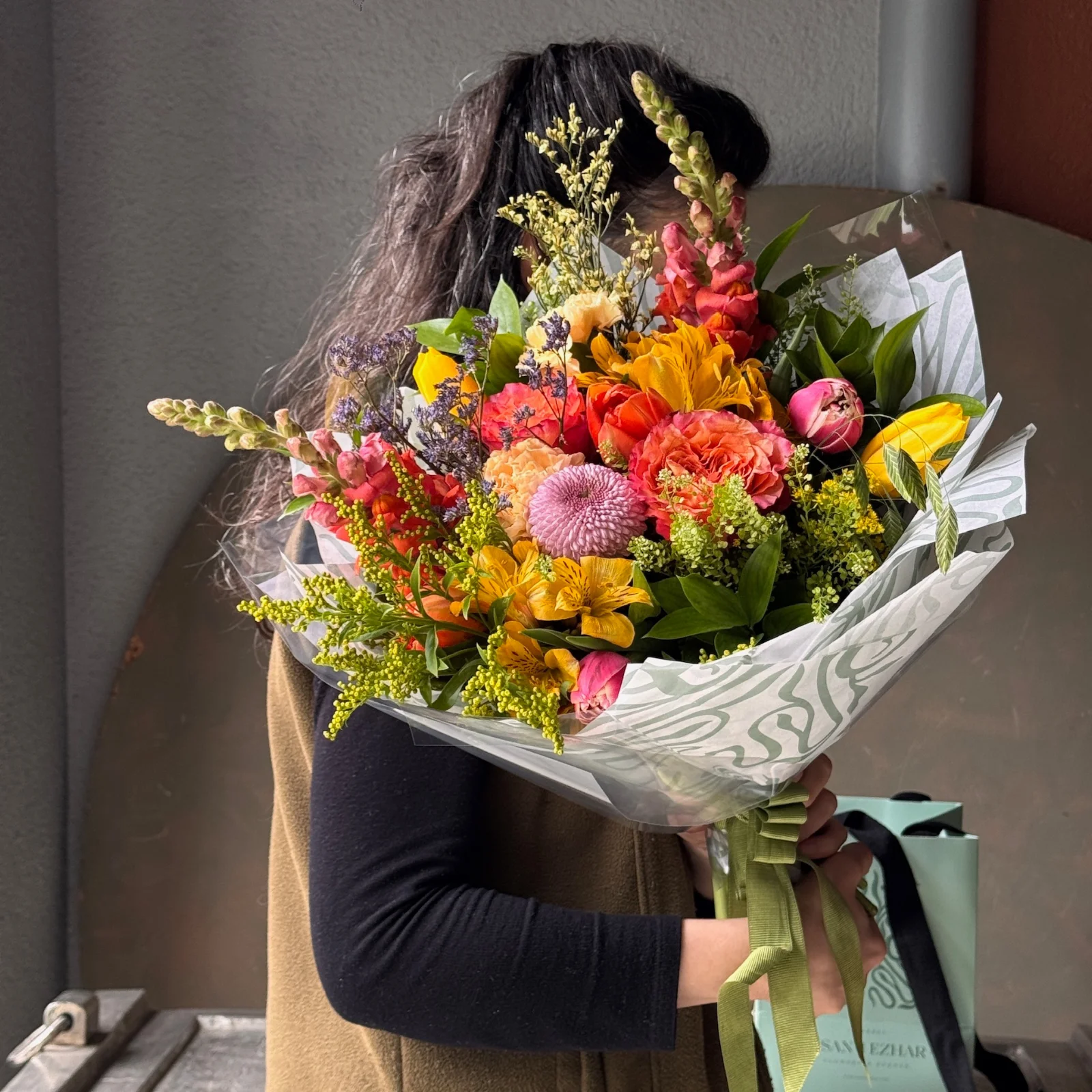 Vermeil Bloom Small | Renkli Çiçek Buketi — BUKET koleksiyonu No.14 — Lisan-ı Ezhar