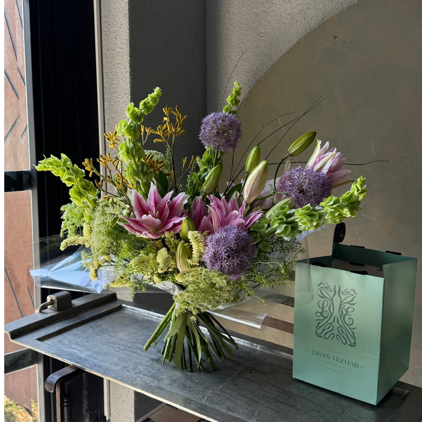 Wild Harmony – Lilyum & Allium Tasarım Buket — BUKET koleksiyonu No.5 — Lisan-ı Ezhar