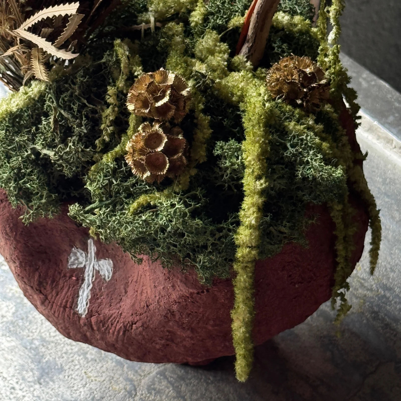 Carian Echoes – Sculptural Botanical Arrangement - görsel 3