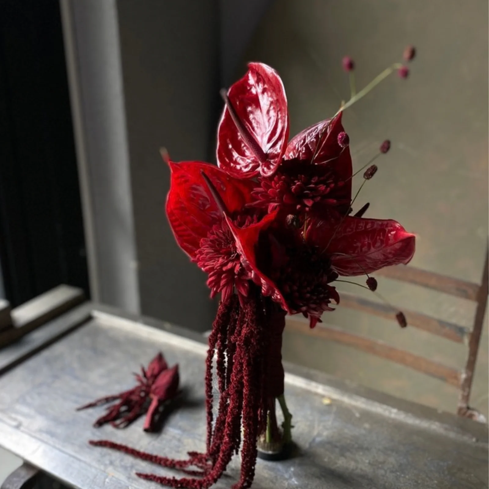 Bridal No.07 | Kırmızı Anthurium Gelin Buketi — Bridal Koleksiyonu koleksiyonu No.7 — Lisan-ı Ezhar